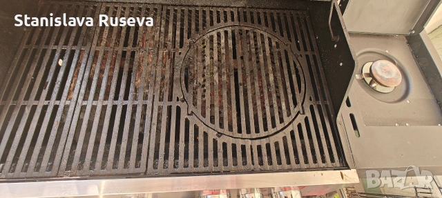 Газово барбекю Enders Boston Pro 4 KR Turbo II Gas Grill, снимка 11 - Други - 53937360