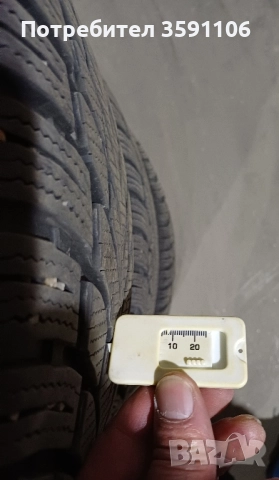 4бр.зимни гуми Nokian 215/65/16 , снимка 5 - Гуми и джанти - 52529065
