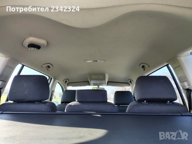 VW Touran 1.9 TDI 105 ks, снимка 7 - Автомобили и джипове - 53896171