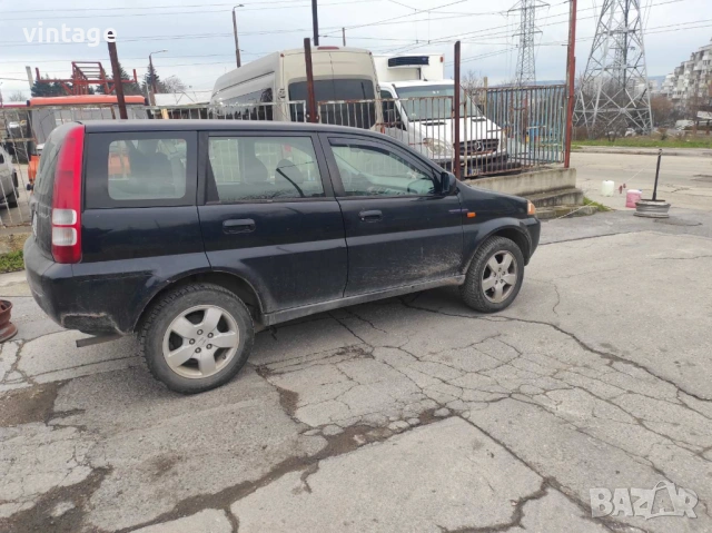 Honda HR-V 1,6 V-TEC 4x4, снимка 3 - Автомобили и джипове - 53633846