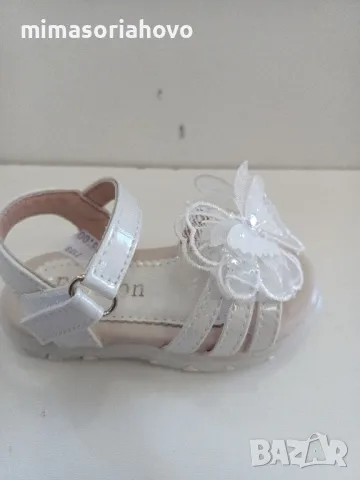 Детски светещи сандали 7135, снимка 1