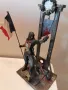 Екшън фигура Assassin's Creed Unity Guillotine Collector's Edition "Лична колекция", снимка 6