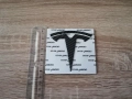 задно лого Tesla Model Y карбон, снимка 3