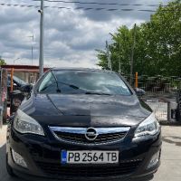 Opel Astra J COSMO Paket , снимка 14 - Автомобили и джипове - 45369879