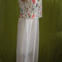Дълга италианска рокля от естествена коприна , тюл с бродерия и подплата от трико L, XL, снимка 2 - Рокли - 45713017