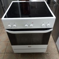 Свободно стояща печка с керамичен плот VOSS Electrolux 60 см широка!, снимка 1 - Печки, фурни - 45462037