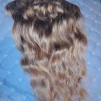 Естествени екстеншъни в цвят медено/златно русо, снимка 1 - Аксесоари за коса - 45863760