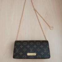 Чанта Louis Vuitton Wallet On Chain Lily Дамска Чантичка, снимка 13 - Чанти - 45171566