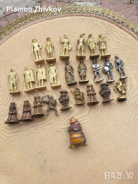 метални месингови колекциони фигури тип киндер яица и други, снимка 1