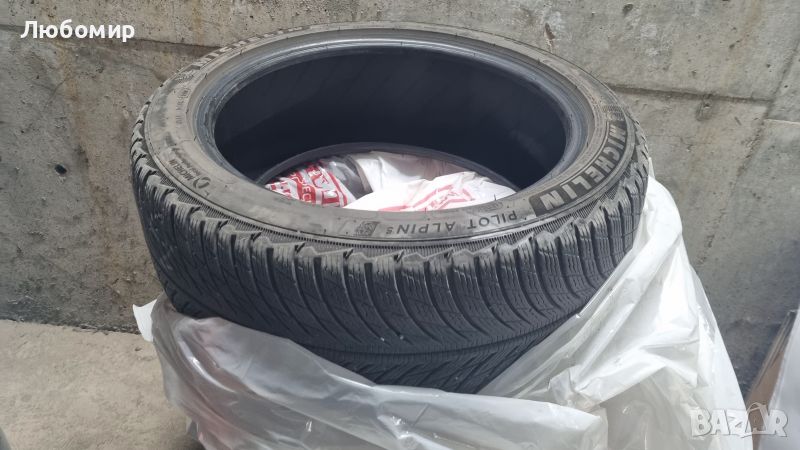 Зимни гуми Michelin 235/45 R18 98V. , снимка 1