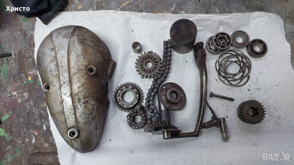 Части за мотоциклет (MZ125, MZ150, ETZ150) + двигател Киевка , снимка 1
