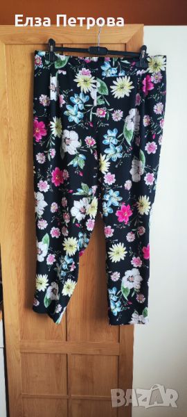 Дамски летен черен панталон на цветя, снимка 1