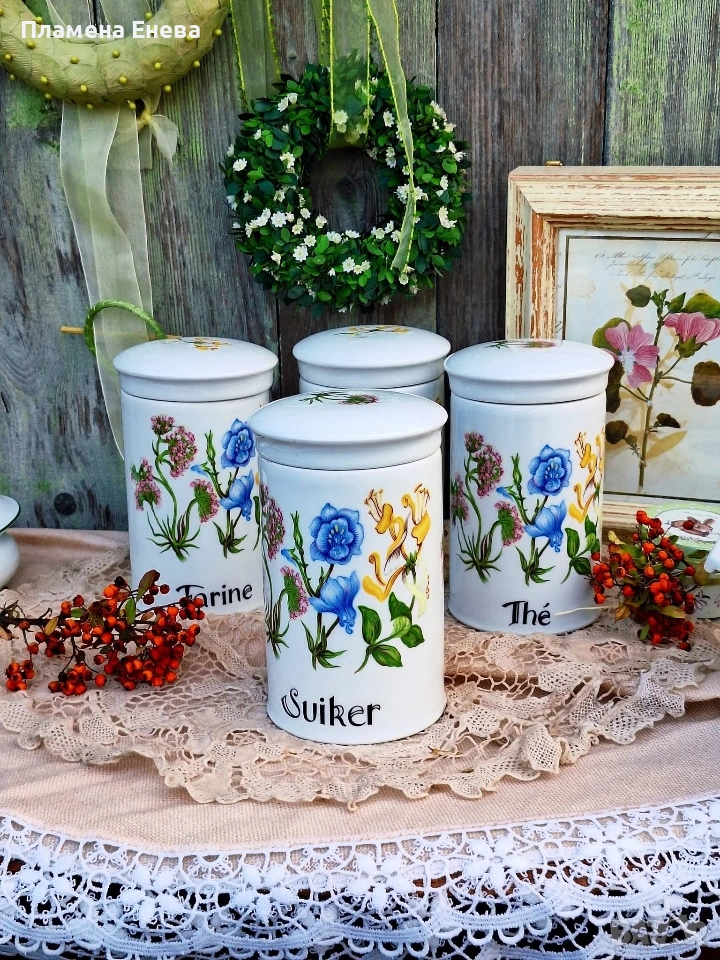Комплект френски буркани за подправки , снимка 1