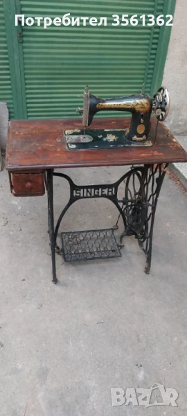 Стара шевна машина Сингер, снимка 1