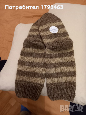 Ръчно плетени мъжки чорапи от вълна размер 44, снимка 11 - Мъжки чорапи - 44530770