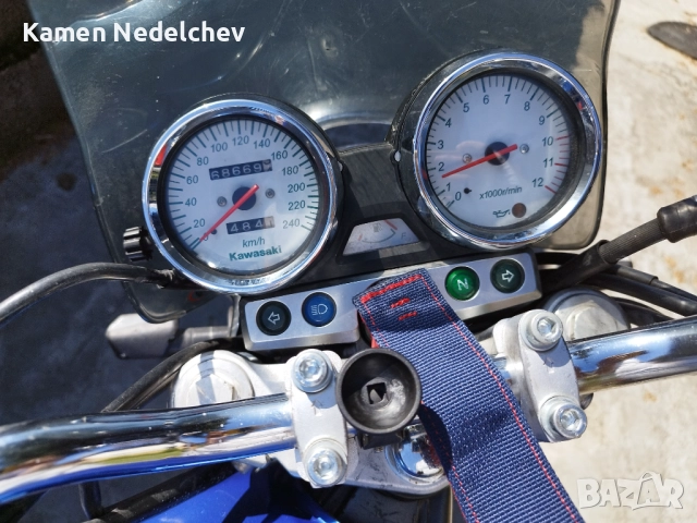 Продавам си мотора - Kawasaki ZR 750 F, снимка 2 - Мотоциклети и мототехника - 51946158