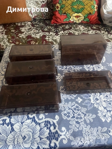 Аксесоари за хладилник - форми за лед , за яйца, за масло, поставка за прибори, кутии за вратата , снимка 5 - Органайзери - 40781117