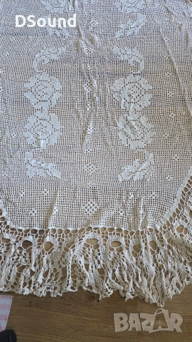 Огромна покривка за маса на една кука, снимка 2 - Антикварни и старинни предмети - 53746481