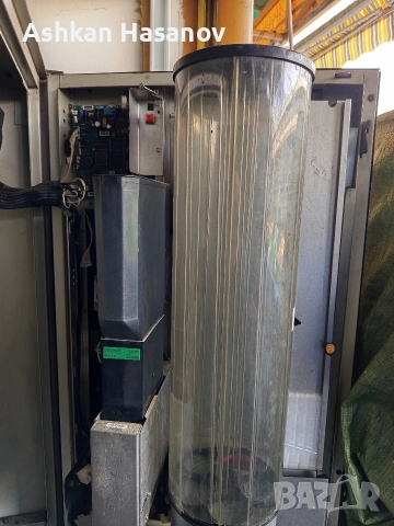 Продавам вендинг автомат Бианчи Сирио за части !!! , снимка 3 - Кафемашини - 53669527