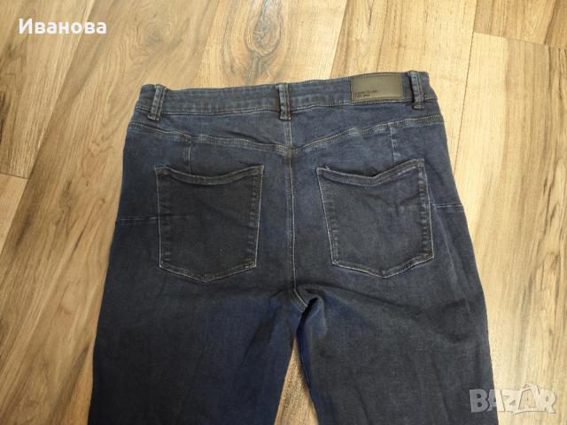 Дамски дънки, снимка 4 - Дънки - 53139361