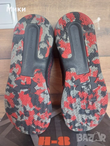  Мъжки обувки Under Armour, снимка 8 - Спортни обувки - 53734802
