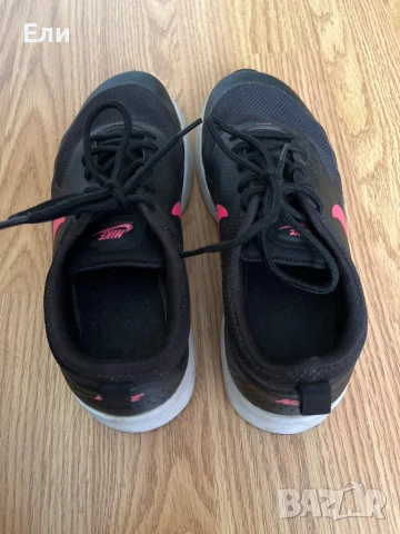 Маратонки Nike р.34, снимка 4 - Детски маратонки - 50456617