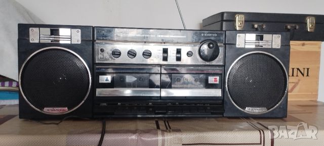 Двукасетъчен Радио Касетофон SANYO MW170K *1985 г-Япония, снимка 6 - Радиокасетофони, транзистори - 45253602