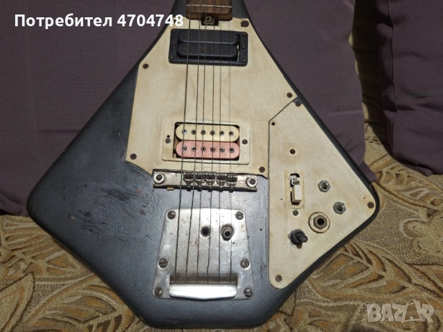 Ретро електрическа китара , снимка 13 - Китари - 53181239