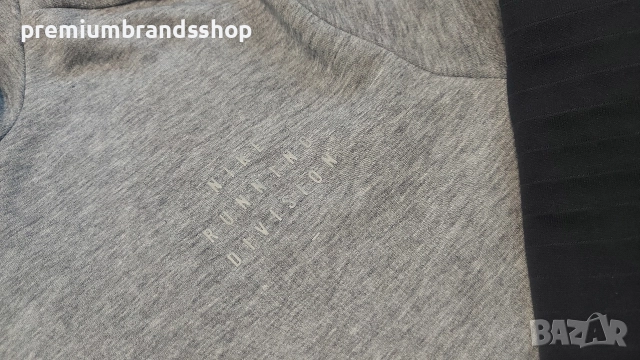 Nike running division блуза L размер , снимка 2 - Спортни дрехи, екипи - 52619463