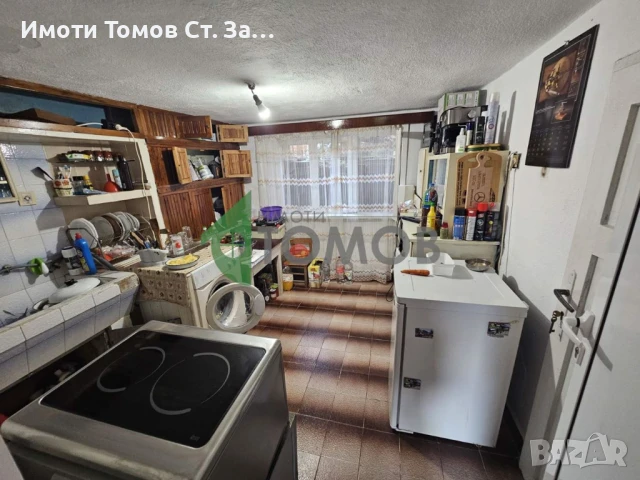 Двуетажна къща в кв. Възраждане, снимка 8 - Къщи - 51095073