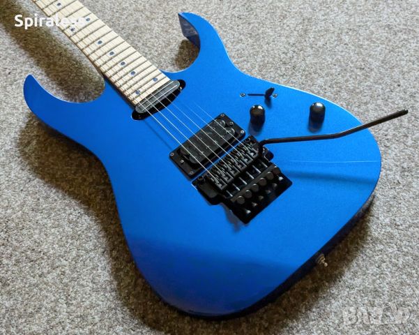 Ibanez RG565 Laser Blue / 2022, Made in Japan / w/ Caparison pick-ups!, снимка 6 - Китари - 46361945