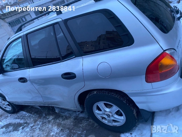 Hyundai Santa Fe 2.0 CRDI 4x4, снимка 9 - Автомобили и джипове - 53686827