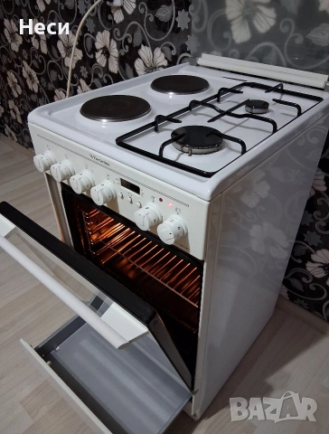 Комбинирана Готварска Печка Electrolux, снимка 4 - Печки, фурни - 54282826