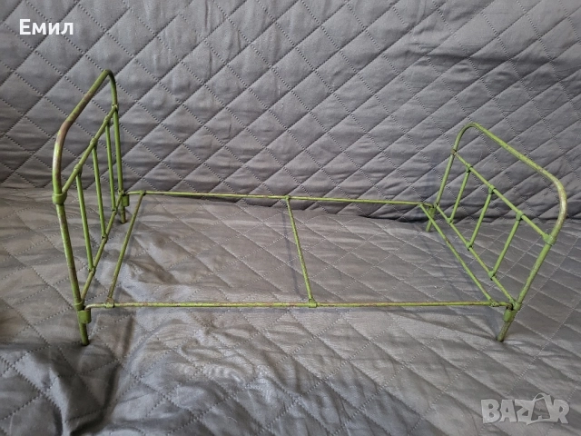 Метално креватче за кукли Царство България , снимка 2 - Колекции - 52438668