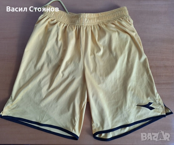 Шорти DIADORA - размер М