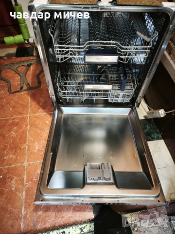 Съдомиялна за пълно вграждане Siemens , снимка 8 - Съдомиялни - 54149771