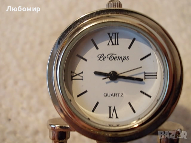 Малък настолен часовник Le Temps, снимка 2 - Антикварни и старинни предмети - 53232377