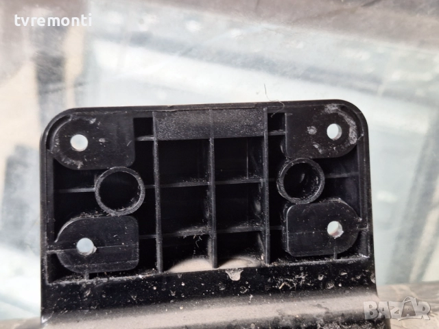 оригинална стойка  телевизор Crown модел LED32185, снимка 2 - Стойки, 3D очила, аксесоари - 51578571