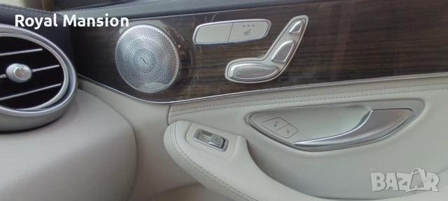Mercedes C300  265коня 2 бензин Luxury Sport, снимка 11 - Автомобили и джипове - 51056105