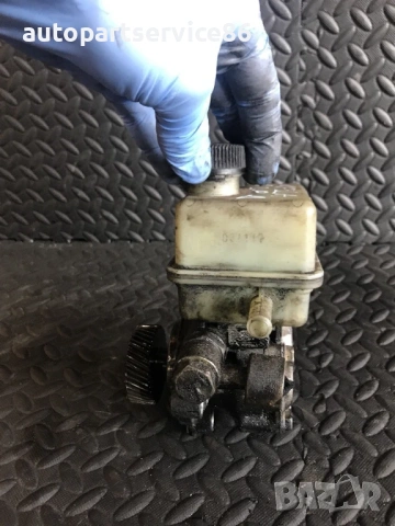 Помпа за хидравлично кормилно управление за Mazda 6 2.0D (2002-2007), снимка 2 - Части - 53728774