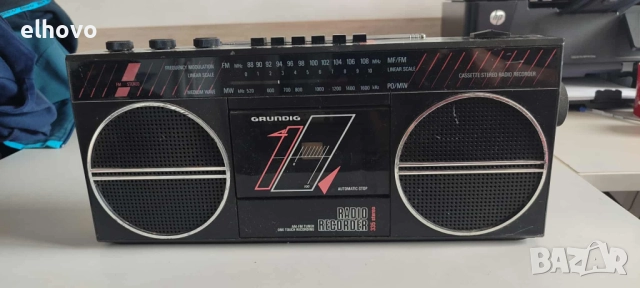 Радиокасетофон Grundig RR 335, снимка 2 - Радиокасетофони, транзистори - 51888154