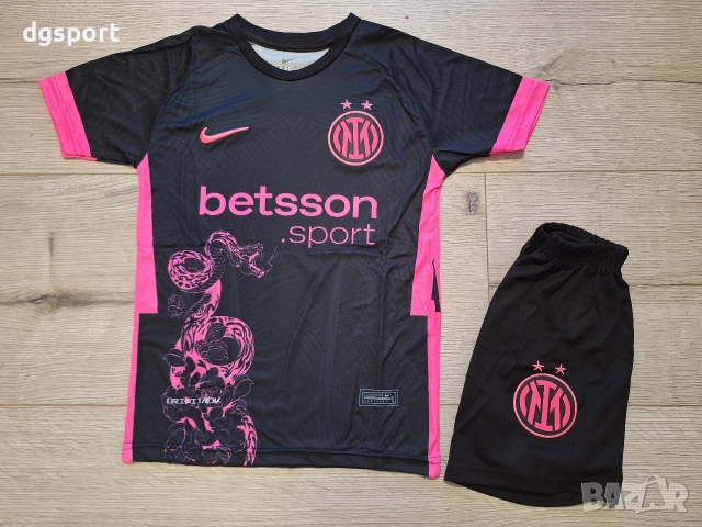 Детски флуоресцентен екип на Интер#Лаутаро Мартинес#10!, снимка 2 - Футбол - 52064071