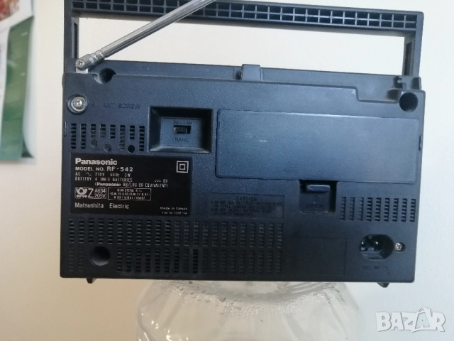 Радиоприемник Panasonic RF-542, снимка 4 - Радиокасетофони, транзистори - 52106260