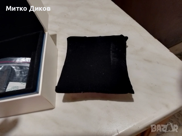 кутия за часовник Сейко нова с допълнително звено и възглавница, снимка 2 - Мъжки - 54192298