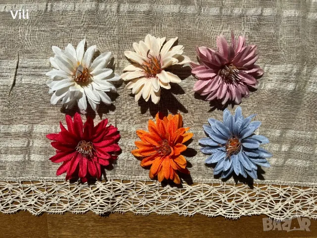 Цвете за коса ,аксесоар към носия , снимка 4 - Аксесоари за коса - 45465208