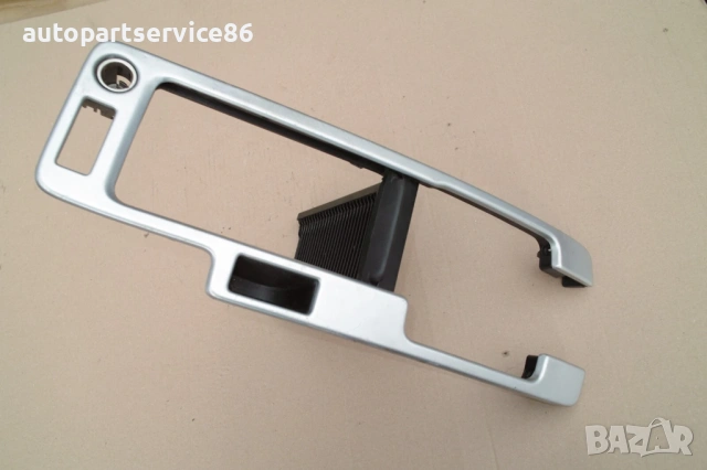 Облицовка на централна конзола за Volvo S40 2.0 TDI (2009) 30755395, снимка 3 - Части - 54111428