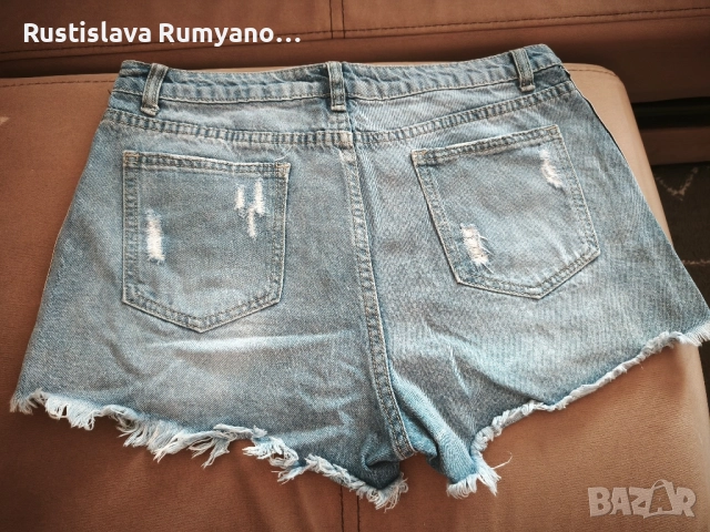 Къси панталонки, снимка 2 - Къси панталони и бермуди - 51785476