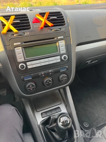 Vw Golf 5, снимка 7 - Автомобили и джипове - 50600441