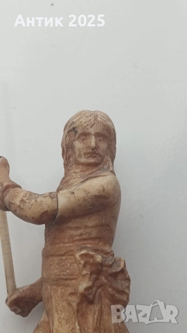 Френски революционер с флаг — резбована фигурка от кост, Франция, края на XVIII век, снимка 9 - Антикварни и старинни предмети - 52841852