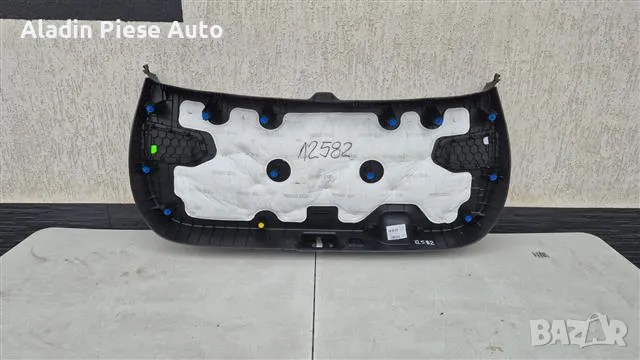 Тапицерия за задна врата Тапицерия за задна врата Kia Ceed година 2018 - 2023 код 81750-J7200, снимка 4 - Аксесоари и консумативи - 50440783